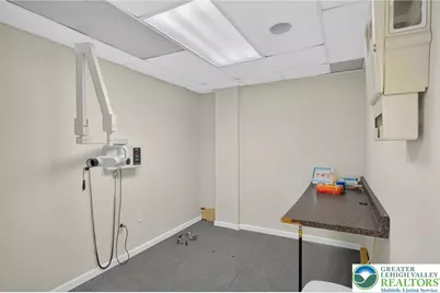 1106 Broadway, Fountain Hill Boro, PA 18015 - Photo 10