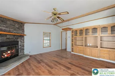 183 Greenbriar Drive S, East Allen Township, PA 18014 - Photo 34