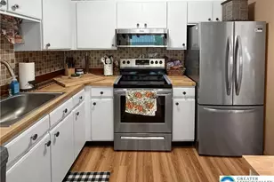 274 Nittany Ct, Mount Pocono Boro, PA 18344 - Photo 8