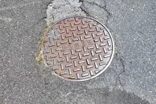 1350 E Susquehanna St, Salisbury Township, PA 18103 - Photo 4