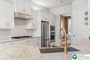 1805 Franklin Way, South Whitehall Twp, PA 18104 - Photo 12