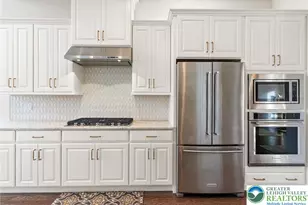 1805 Franklin Way, South Whitehall Twp, PA 18104 - Photo 14