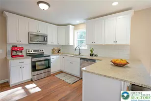 31 Orange Ln, Penn Forrest, PA 18229 - Photo 6