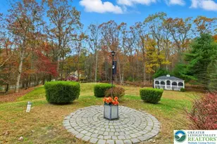 30 Ledgewood Ct, East Stroudsburg, PA 18302 - Photo 8