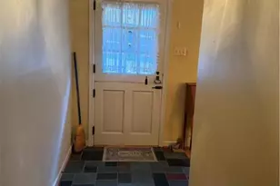 166 Forest Dr, Nazareth Boro, PA 18064 - Photo 6