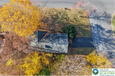 166 Forest Drive, Nazareth Boro, PA 18064 - Photo 4