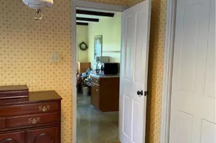 166 Forest Dr, Nazareth Boro, PA 18064 - Photo 12