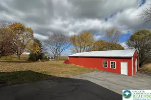 8975 Mertztown Rd, Lower Macungie Twp, PA 19539 - Photo 28