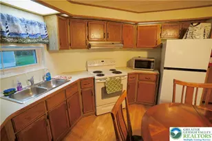 12 Stacey Dr, Lehigh Township, PA 18088 - Photo 8