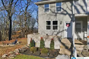 503 Mountain Top Ln, Salisbury Township, PA 18103 - Photo 4