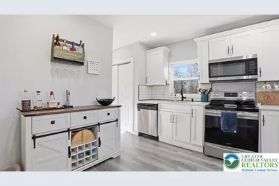 503 Mountain Top Lane, Salisbury Township, PA 18103 - Photo 14