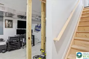 503 Mountain Top Ln, Salisbury Township, PA 18103 - Photo 26