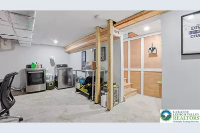 503 Mountain Top Lane, Salisbury Township, PA 18103 - Photo 28