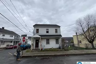 175 Orwigsburg St, Tamaqua, PA 18252 - Photo 1