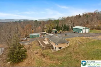 3717 Station Avenue, Upper Saucon Township, PA 18034 - Photo 2