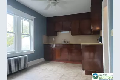 915 S Front Street #2, Allentown City, PA 18103 - Photo 2