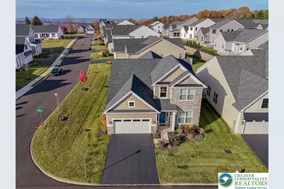 4027 Shefs Way, South Whitehall Twp, PA 18104 - Photo 2