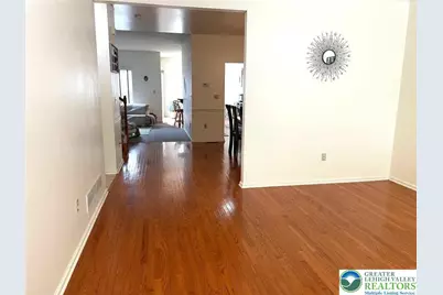 22 Cobblestone Drive, Palmer Twp, PA 18045 - Photo 4