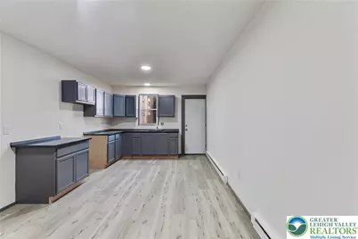 25 W Coal Street, Shenandoah, PA 17976 - Photo 12