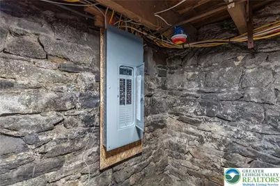 25 W Coal Street, Shenandoah, PA 17976 - Photo 32