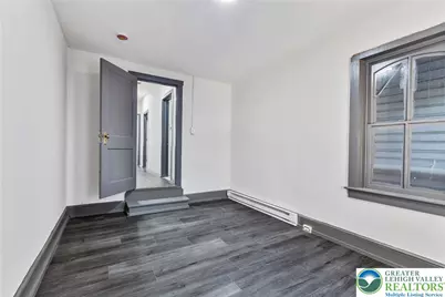 25 W Coal Street, Shenandoah, PA 17976 - Photo 18