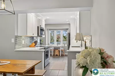 415 Carver Drive, Bethlehem City, PA 18017 - Photo 8