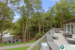 119 Archer Dr, Long Pond, PA 18334 - Photo 2