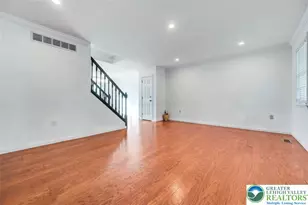 205 Regent St, Bushkill, PA 18324 - Photo 10