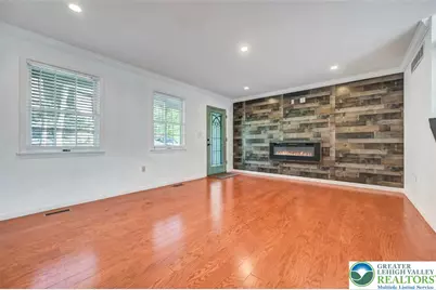 205 Regent Street, Lehman Twp, PA 18324 - Photo 6