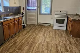 218 W Patterson St, Lansford Boro, PA 18232 - Photo 6