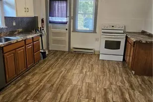 218 W Patterson St, Lansford Boro, PA 18232 - Photo 10