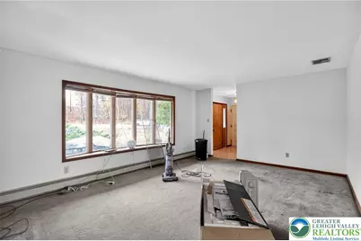 6594 Memorial Road, Heidelberg Twp, PA 18053 - Photo 8