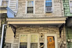 517 E Arch St, Pottsville, PA 17901 - Photo 1