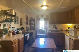 421 E Patterson St, Lansford, PA 18232 - Photo 8