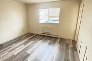 830 W Susquehanna St, Allentown City, PA 18103 - Photo 4