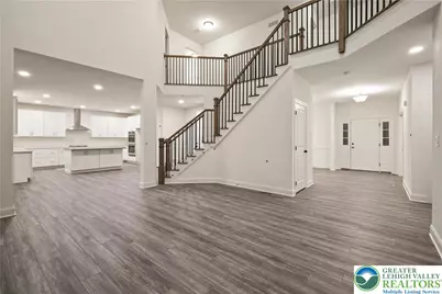 20 Lillian Court #7, Williams Township, PA 18042 - Photo 4