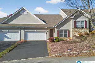 8 Kent Ln, Palmer Twp, PA 18045 - Photo 2