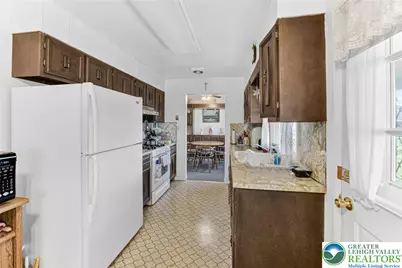 834 Hokendauqua Street, Coplay Boro, PA 18037 - Photo 8