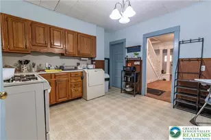 2824 Nazareth Rd, Palmer Twp, PA 18045 - Photo 10