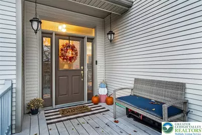 52 Chippawa Circle, Upper Mt Bethel Twp, PA 18343 - Photo 2