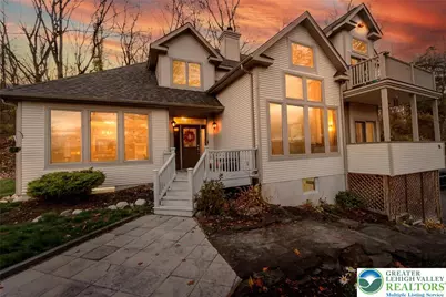 52 Chippawa Circle, Upper Mt Bethel Twp, PA 18343 - Photo 1