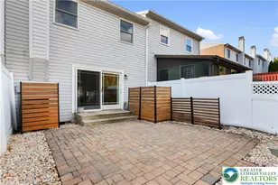 1885 Redwood Dr, Whitehall Twp, PA 18052 - Photo 4