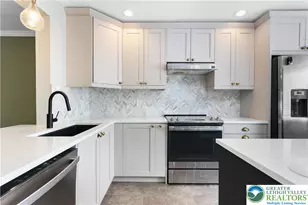 1885 Redwood Dr, Whitehall Twp, PA 18052 - Photo 10