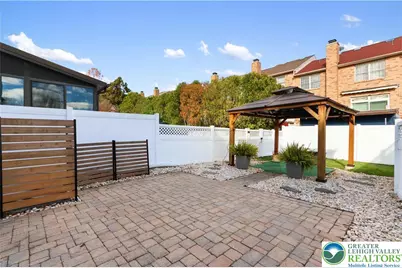 1885 Redwood Drive, Whitehall Twp, PA 18052 - Photo 2