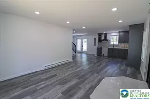 1080 West Side Dr, Newfoundland, PA 18445 - Photo 4