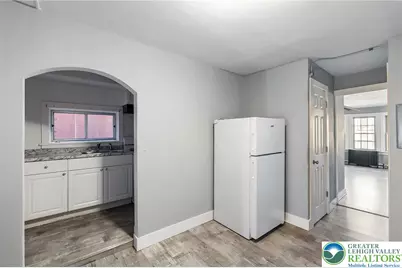 678 Northampton Street, Easton, PA 18042 - Photo 12