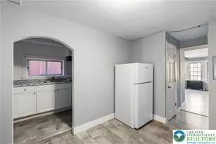 678 Northampton St, Easton, PA 18042 - Photo 12