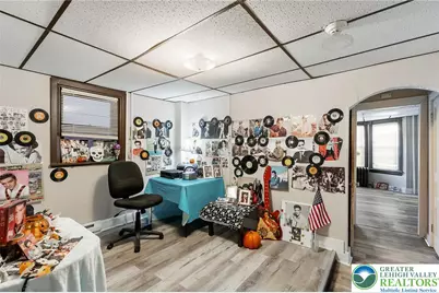 678 Northampton Street, Easton, PA 18042 - Photo 32