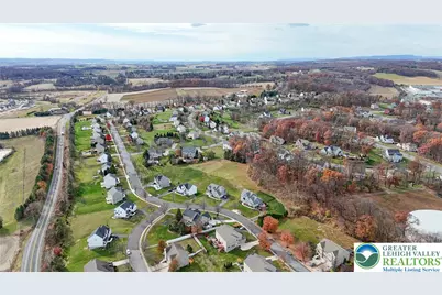 8376 Scenic View Drive, Upper Macungie Township, PA 18031 - Photo 8