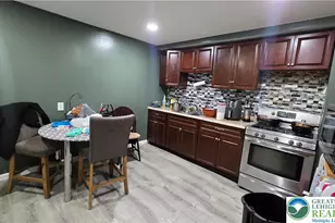 909 N 6th St, Allentown, PA 18102 - Photo 6